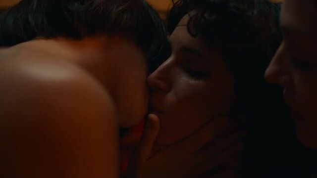 Джаннина фруттеро , меричель кальво , карла линарес - смайлик / giannina fruttero , meritxell calvo , carla linares - smiley