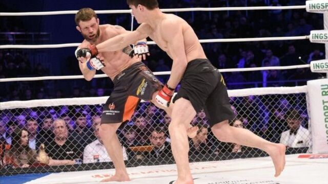 Хайлайт "мовсар евлоев vs lee morrison"