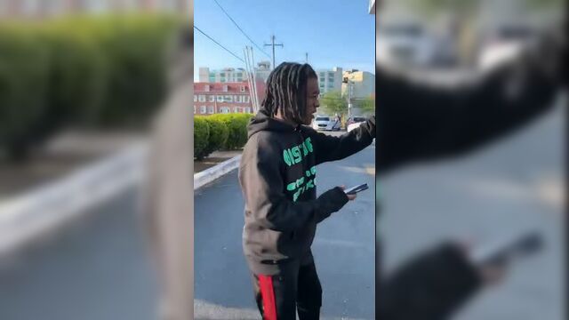 Lil uzi vert фристайлит с фанатом