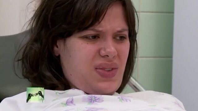 Pregnant woman 43 old giving birth hospital