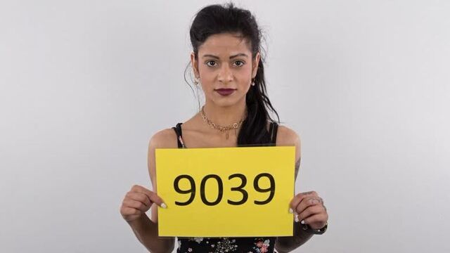 Ajans | sandra 9039 | türkçe altyazılı