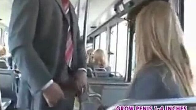 Yabanci kızın trende sex dolu anıları - porno izle sikiş izle porno