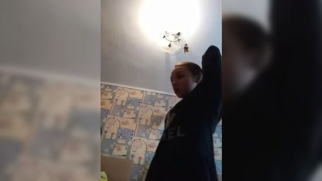 Milania voloshina - live