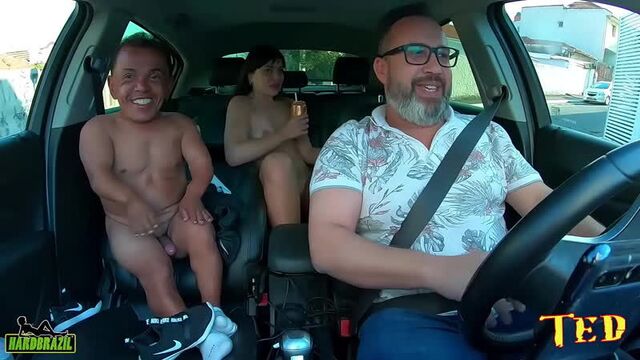 O zezinho teves entra na carona tem uma surpresa com uma atriz