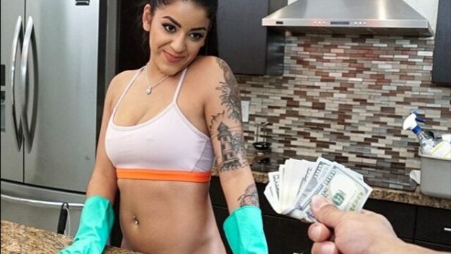 Mia martinez (maid squirts on that dick) sex porno