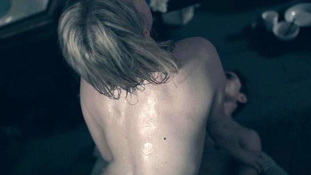 Elisabeth moss sex - the handmaid's tale - scandalplanetcom