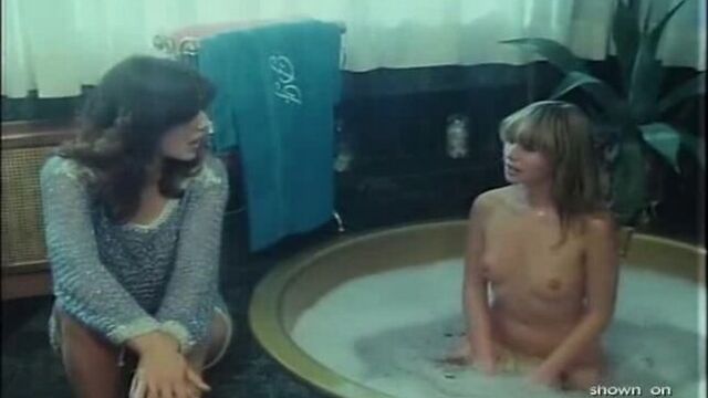 Испанки в чувственной cfnf-сцене