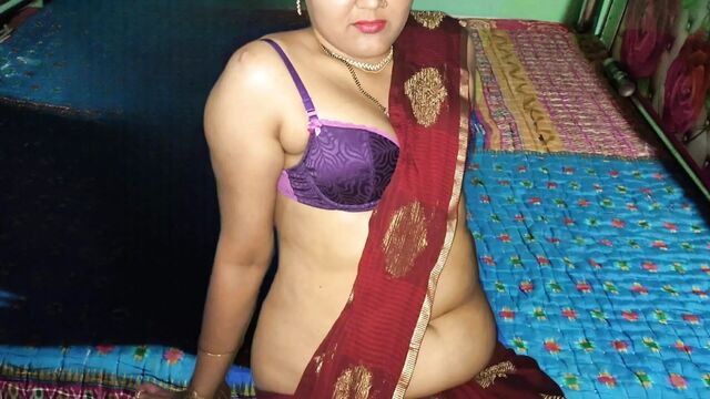 Sararti devar ne liya apne sexy bhabhi ke sath chudai ka maja - desi local sex