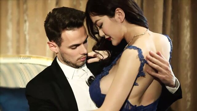 Beautiful chinese model yi yang