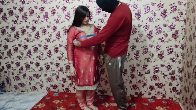 Indian tailor ne khobsorat bhabhi ki chudai ki