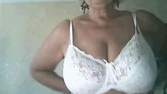 Grandma takes her tits out