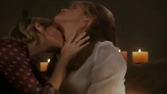 Elle macpherson - a girl thing