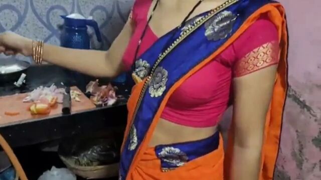 Step mom ki jam kar gand mari pani nikal diya