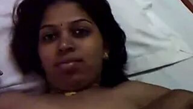 Southindian kerala aunty's nude show