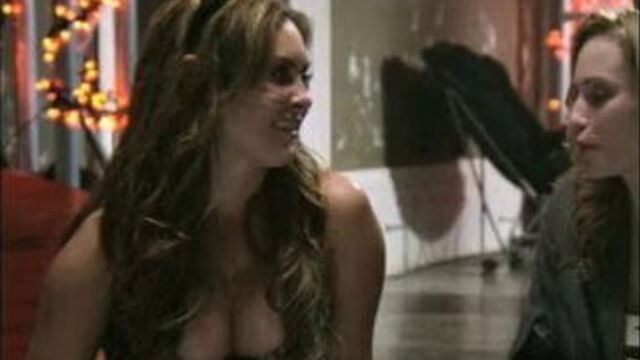 Bobbi sue luther - topless & lesbian