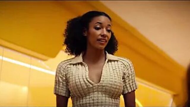 Jessica brown findlay, hannah john-kamen in sex scenes