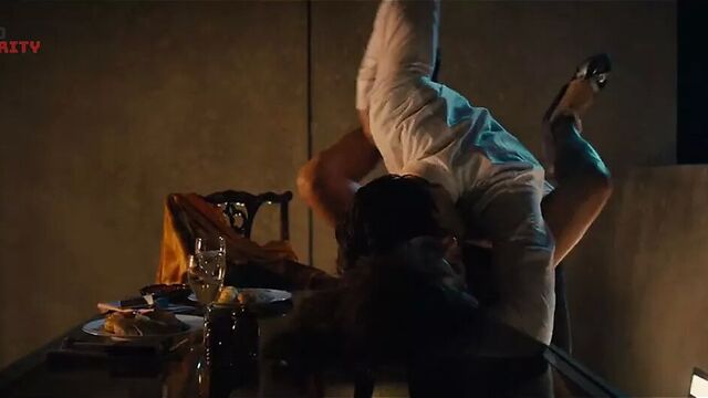 Sienna miller - high rise 2015