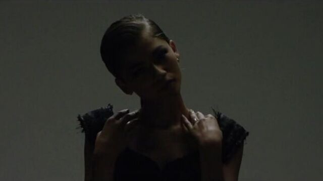 Зендея голая - zendaya nude - close up (fashion film)
