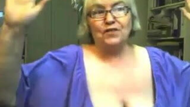 Sexy b b w granny strips