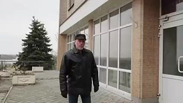 Как администрация помогает гостинице солнечная. в г.азове.