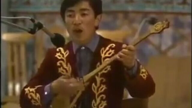 Бекболат тлеухан - актамберды жырау (1675 – 1768)