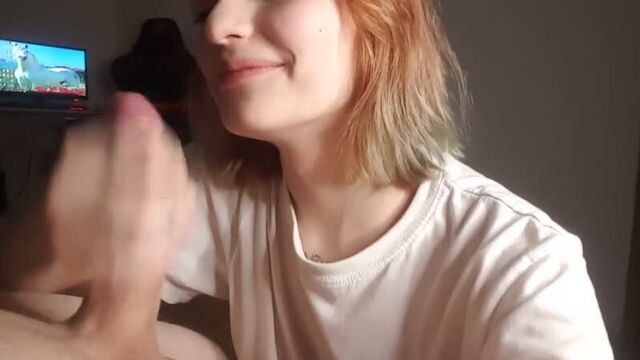 Шкодница глотает много спермы(порно,секс,русское,частное,домашнее,минет,студентка,кончил,анал,blowjob)