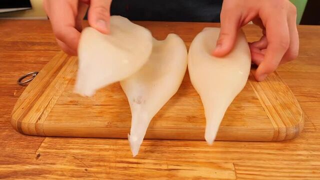 [vanzai] повторили 3 вкусняшки из супермаркета / chupa chups / сушеный кальмар /мини пиццы кальцоне