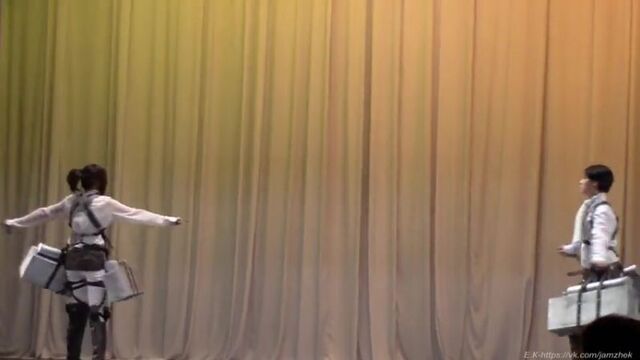 Wings of freedom. атака титанов. леви и ханджи зоэ. 21.08.16