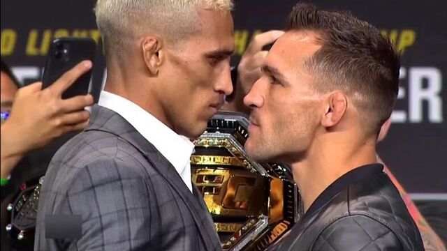 #ufc262 битвы взглядов