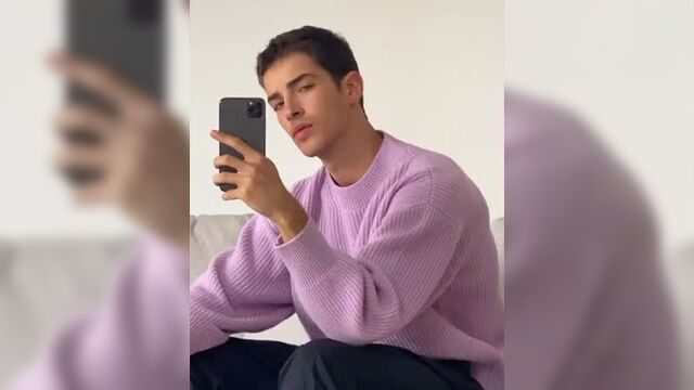 Ману риос | публикация в «instagram» (25.09.2021)