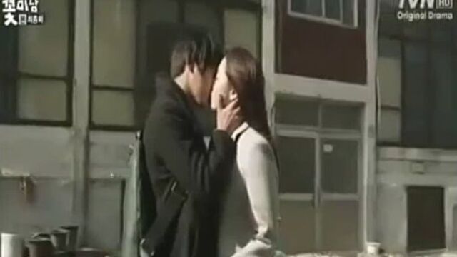 Пак шин хе и юн ши юн (поцелуй мой сосед кравчик)