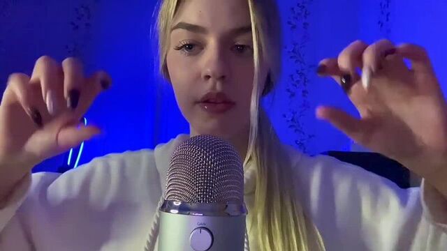 Асмр скретчинг и звуки рта 