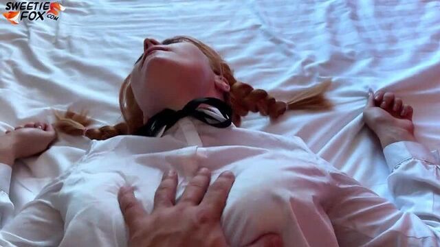 Учитель выебал шлюхастую ученицу