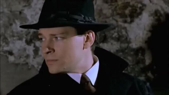 Даниил страхов и ксения раппопорт в фильме "исаев".