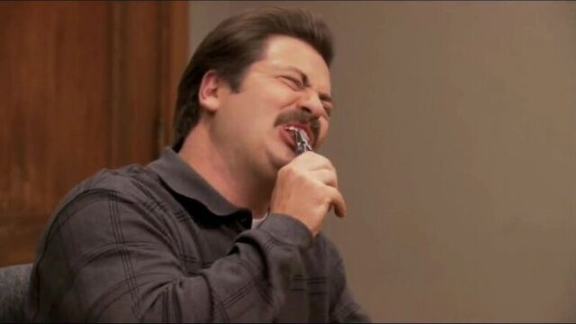 Рон свонсон и зуб