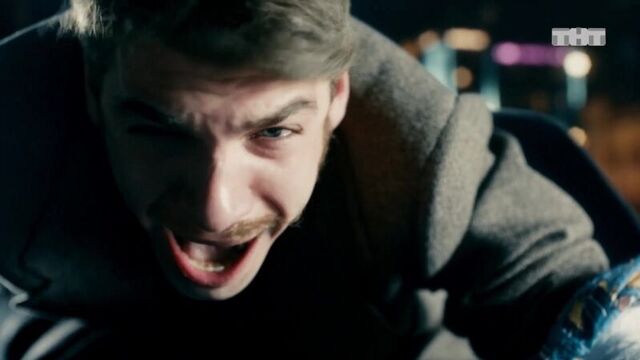 Физрук (фильм о фильме) - яички усача