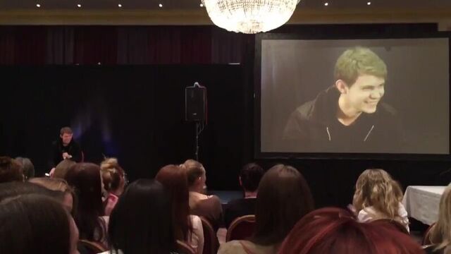 Робби кэй на конвенции storybrooke в лондоне. часть 1