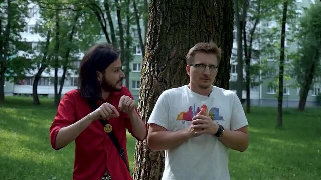 Слыш купи скайрим на новую консоль!