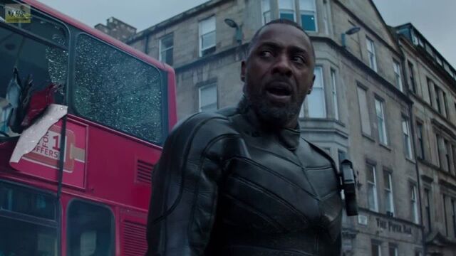 Ему руль обзор закрывает.форсаж хоббс и шоу presents hobbs shaw (2019) фрагмент