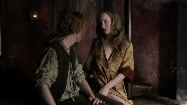Outlander.s03e12.geillis duncan (lotte verbeek feet)