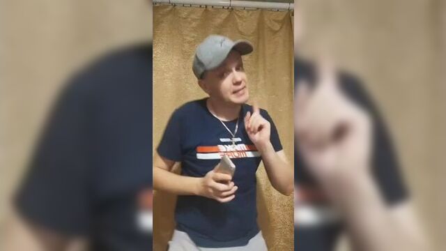 У сани работа в гору пойдет, он бросит колдырить. сергей козырев, ульяновск.mp4