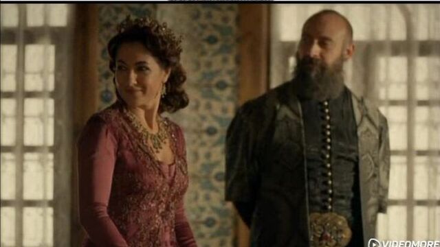 Фатьма султан пребывает во дворец и представляет хуриджихан султан) #великолепныйвек#obovsem#хуриджихансултан#хатиджесултан#султ