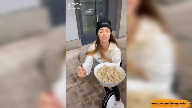 Кринж тик-ток - пельмени будешь