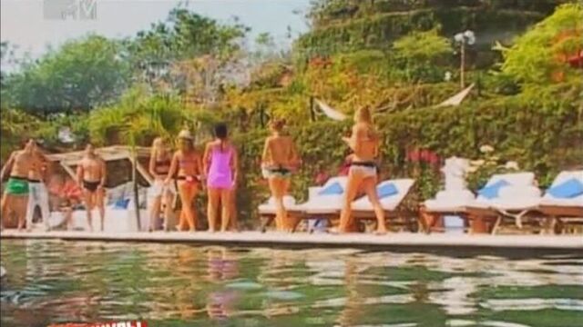 Каникулы в мексике (1 серия, 1 сезон)