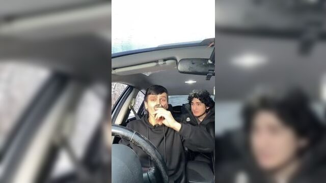 Перекус таксиста)))