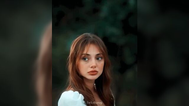 Злая от того, что знаю, у тебя другая зая, а я запасная