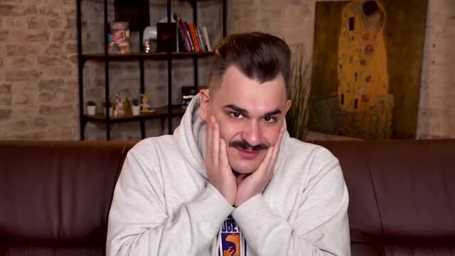 Юлик меня поменяли при рождении - это жизнь