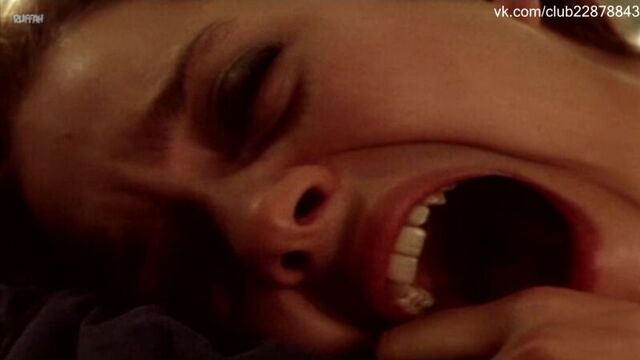 Марион котийяр (marion cotillard nude scenes in "chloé" 1996)