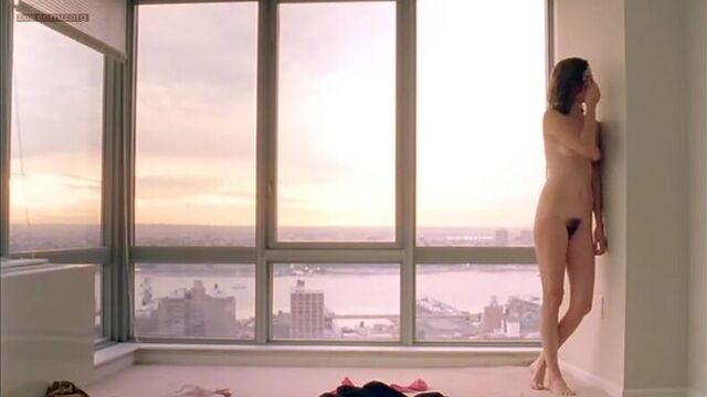 Джулианна николсон (julianne nicholson nude scenes in "flannel pajamas" 2006)