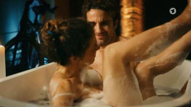 Майке дроште - жизнь не детский сад / meike droste - das leben ist kein kindergarten ( 2020 )